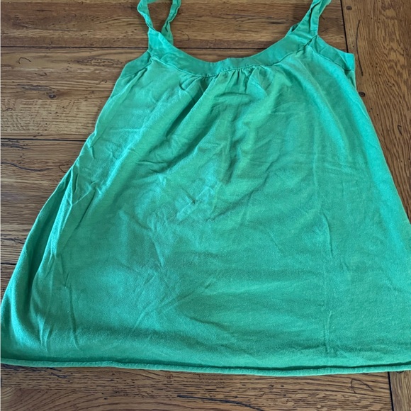 Velvet  Green Tank Top with opening in the back - Picture 1 of 7